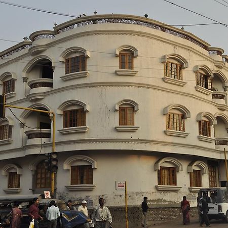 Hotel Pleasure Landmark Удджайн Екстер'єр фото